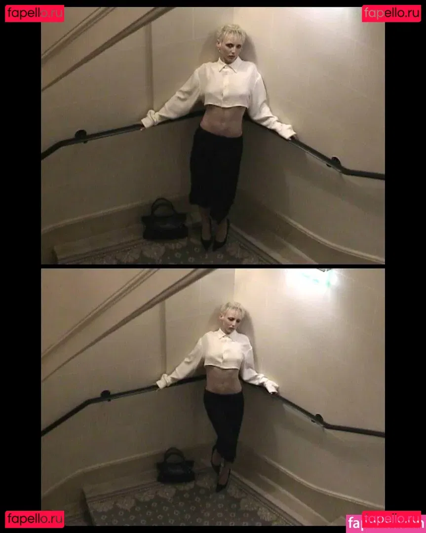 Emma Chamberlain Onlyfans Photo Gallery 