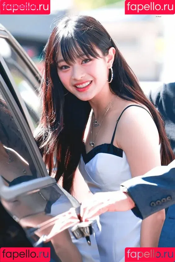 Hanni Pham Onlyfans Photo Gallery 