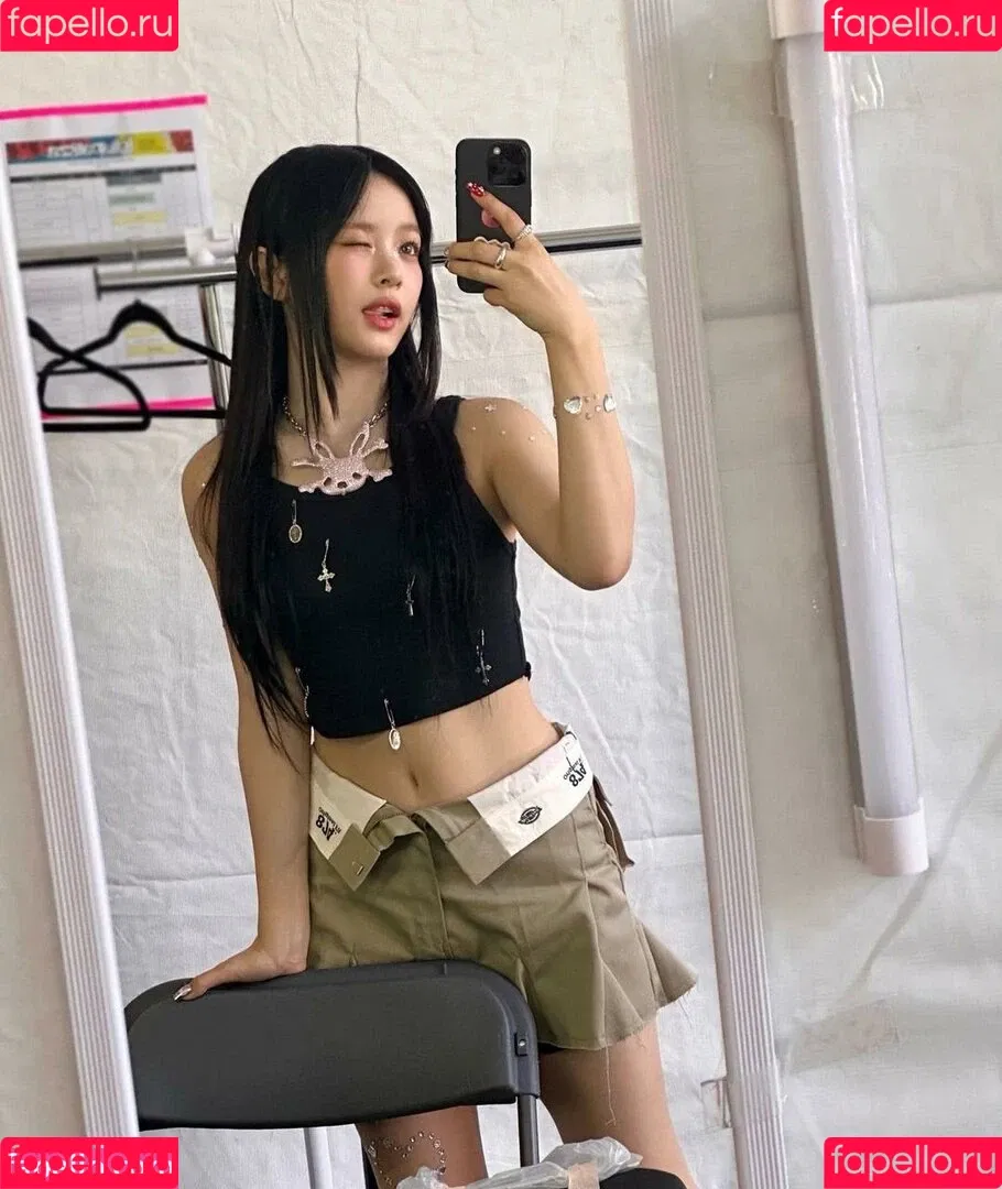 Hanni Pham Onlyfans Photo Gallery 