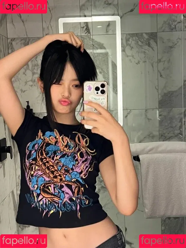 Hanni Pham Onlyfans Photo Gallery 