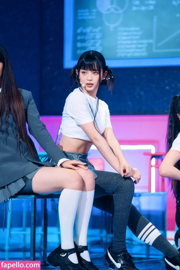 Hanni Pham Onlyfans Photo Gallery 