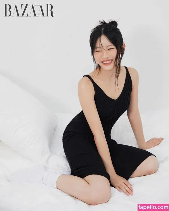 Hanni Pham Onlyfans Photo Gallery 