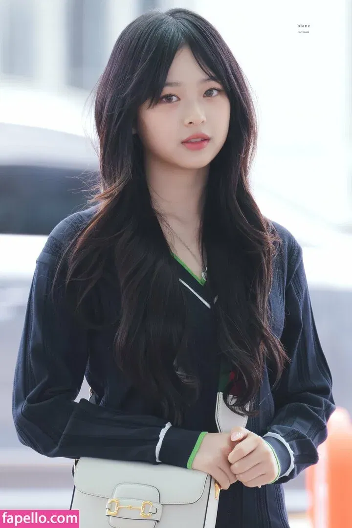 Hanni Pham Onlyfans Photo Gallery 