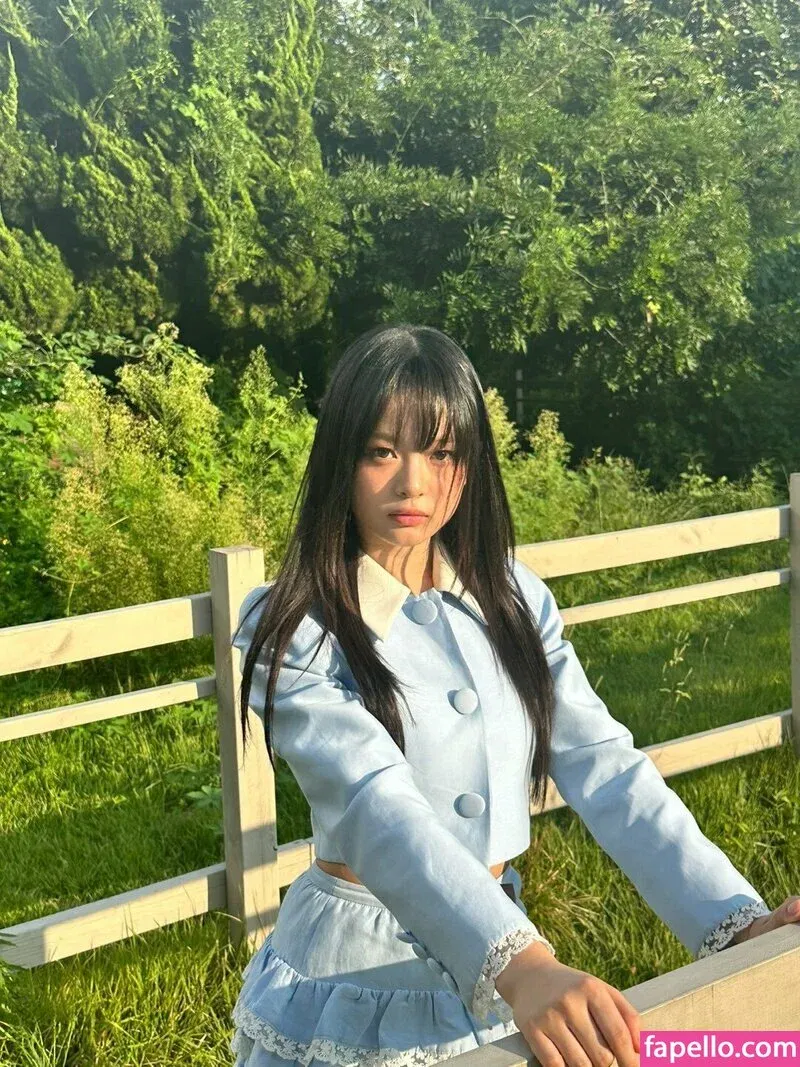 Hanni Pham Onlyfans Photo Gallery 