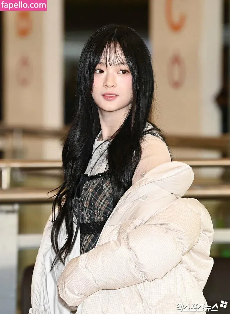 Hanni Pham Onlyfans Photo Gallery 