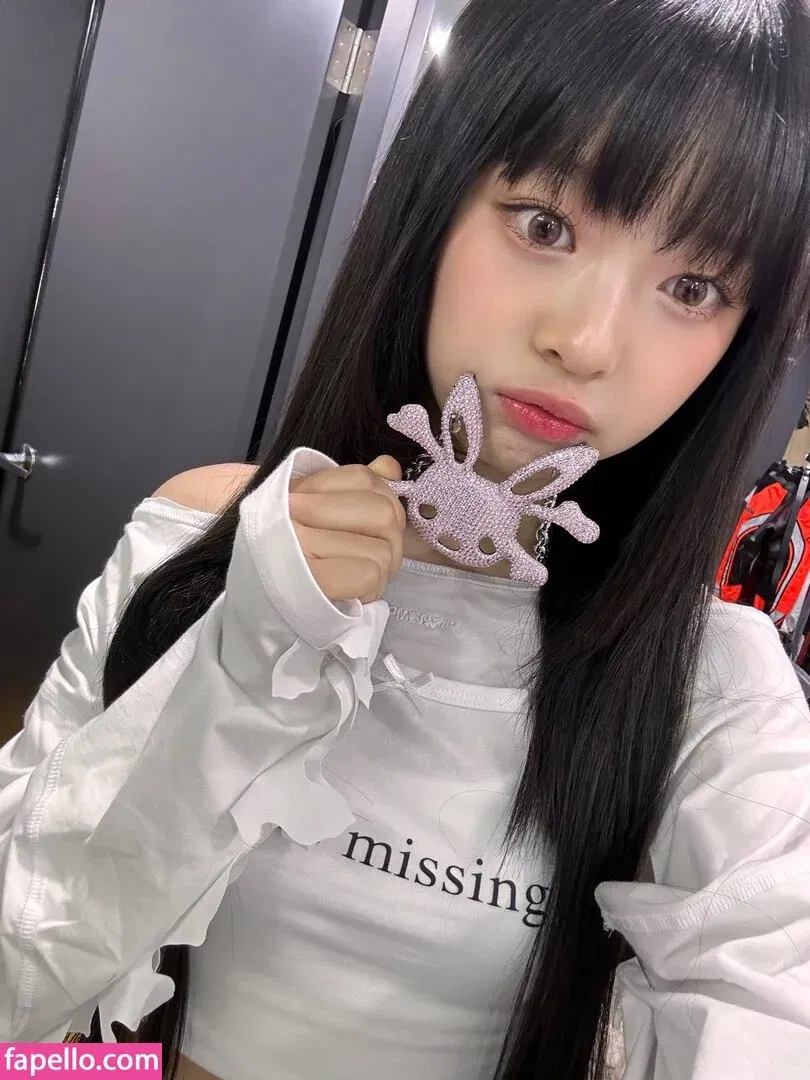 Hanni Pham Onlyfans Photo Gallery 