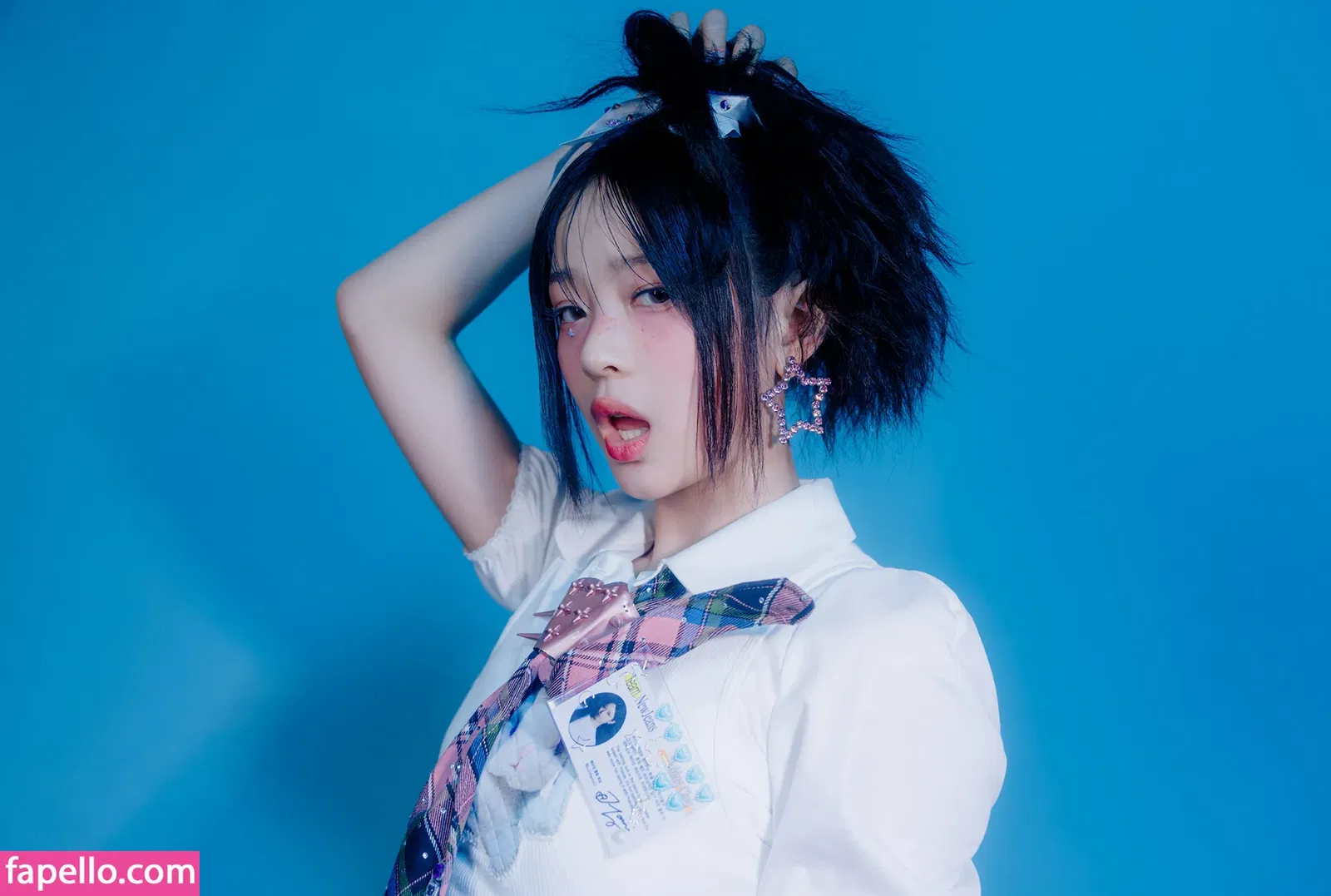 Hanni Pham Onlyfans Photo Gallery 