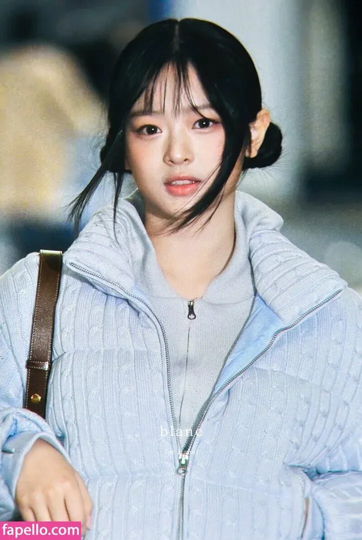 Hanni Pham Onlyfans Photo Gallery 