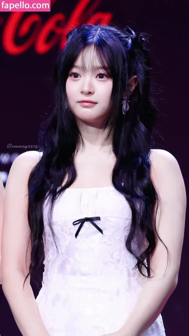 Hanni Pham Onlyfans Photo Gallery 