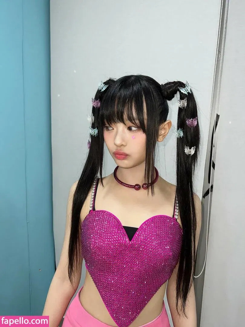 Hanni Pham Onlyfans Photo Gallery 