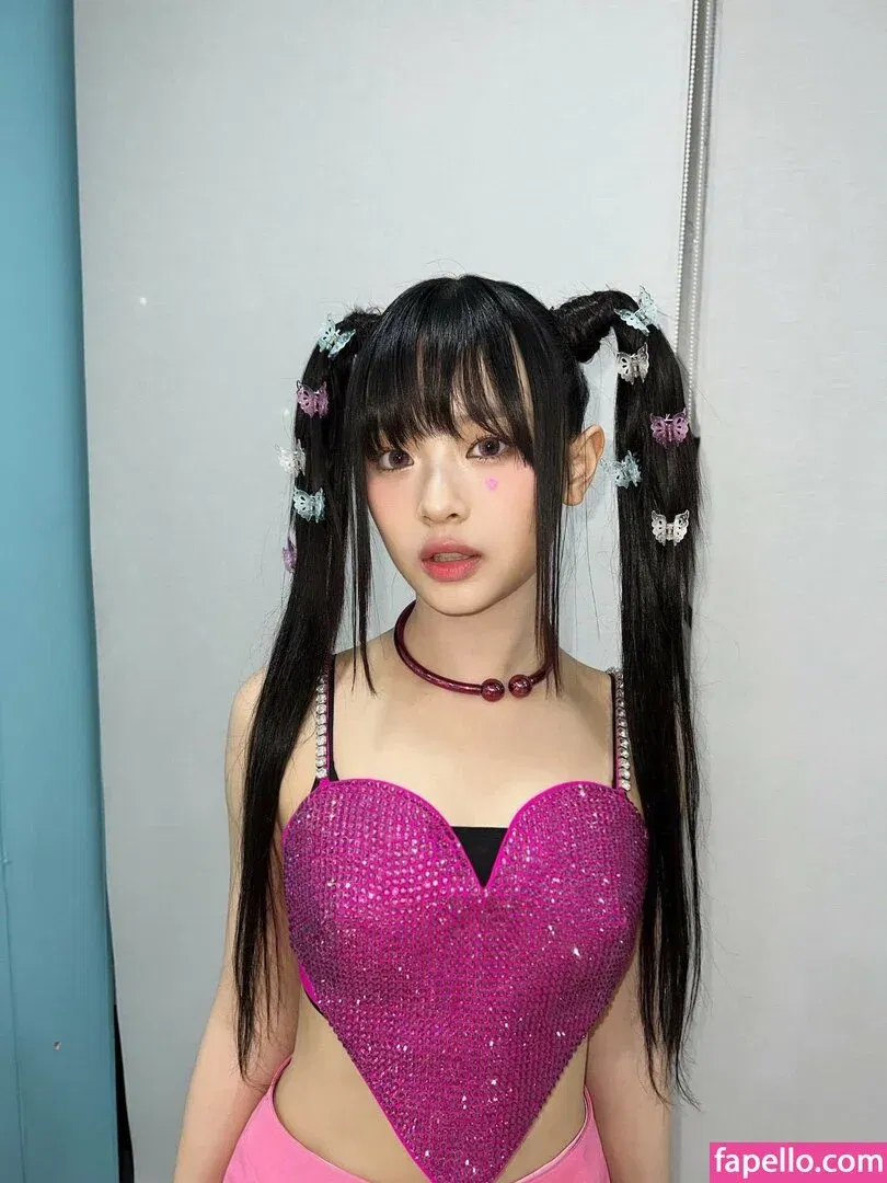 Hanni Pham Onlyfans Photo Gallery 