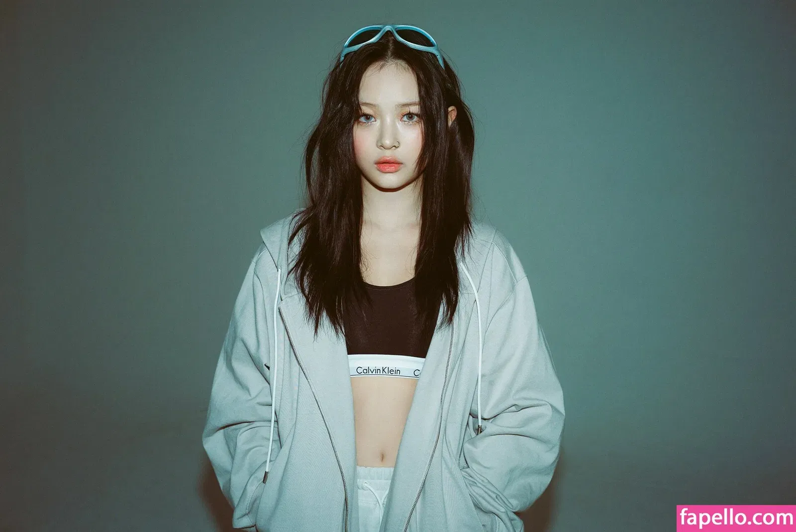 Hanni Pham Onlyfans Photo Gallery 