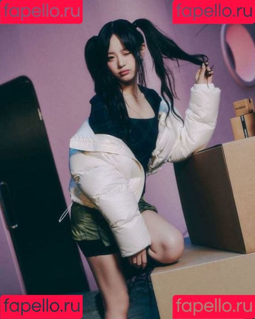 Hanni Pham Onlyfans Photo Gallery 