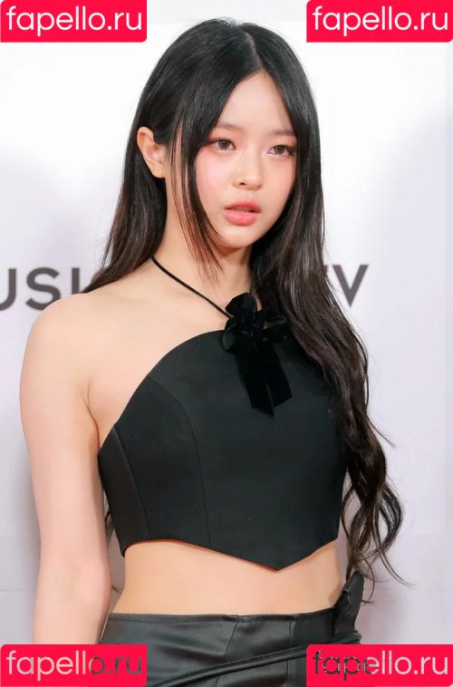 Hanni Pham Onlyfans Photo Gallery 