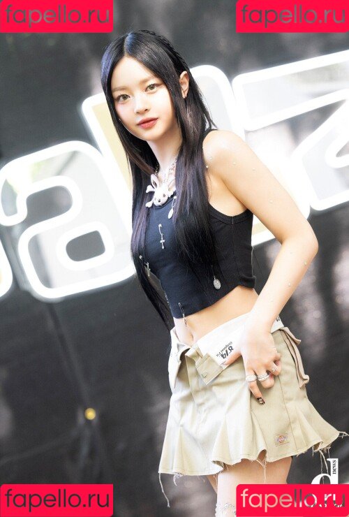 Hanni Pham Onlyfans Photo Gallery 