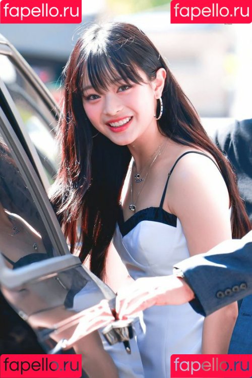 Hanni Pham Onlyfans Photo Gallery 