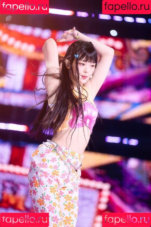 Hanni Pham Onlyfans Photo Gallery 