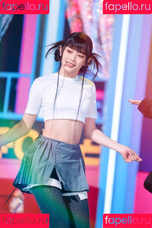 Hanni Pham Onlyfans Photo Gallery 