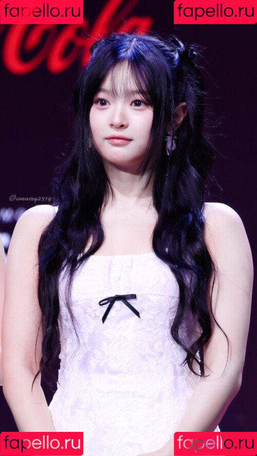 Hanni Pham Onlyfans Photo Gallery 