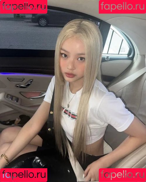 Hanni Pham Onlyfans Photo Gallery 