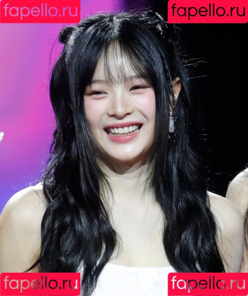 Hanni Pham Onlyfans Photo Gallery 