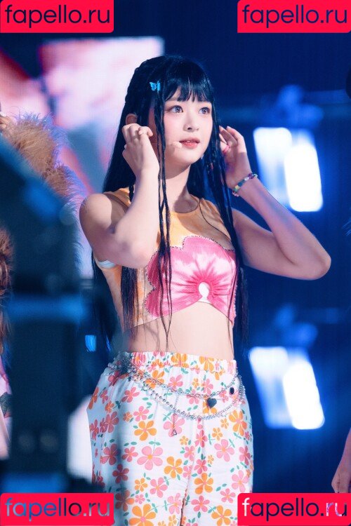 Hanni Pham Onlyfans Photo Gallery 