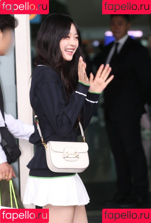 Hanni Pham Onlyfans Photo Gallery 