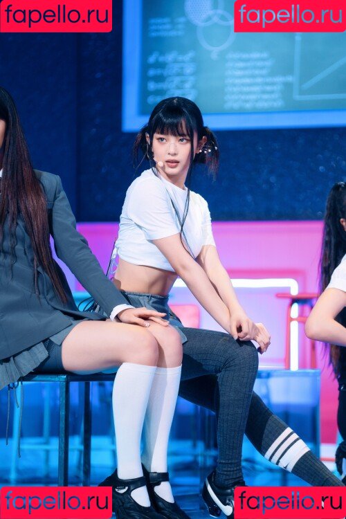 Hanni Pham Onlyfans Photo Gallery 