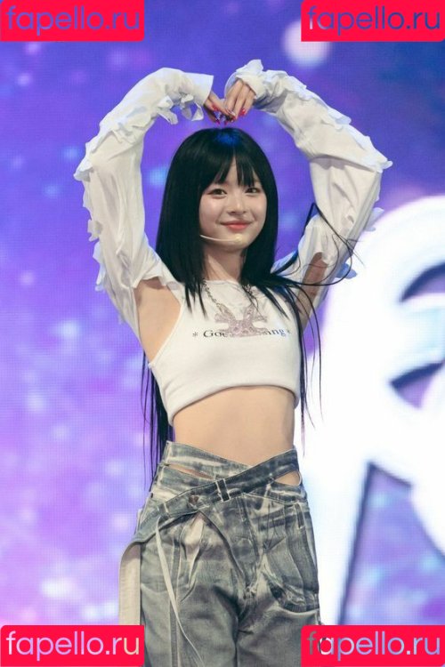 Hanni Pham Onlyfans Photo Gallery 