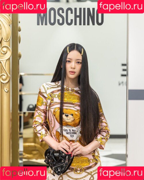 Hanni Pham Onlyfans Photo Gallery 