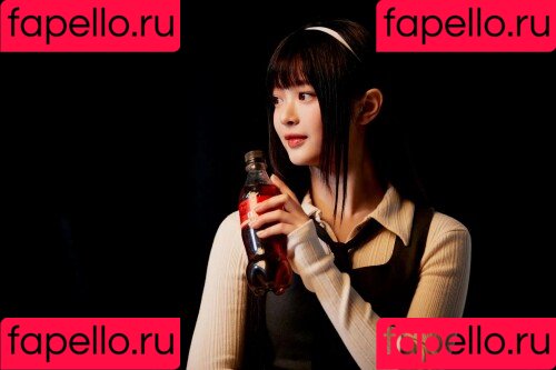 Hanni Pham Onlyfans Photo Gallery 