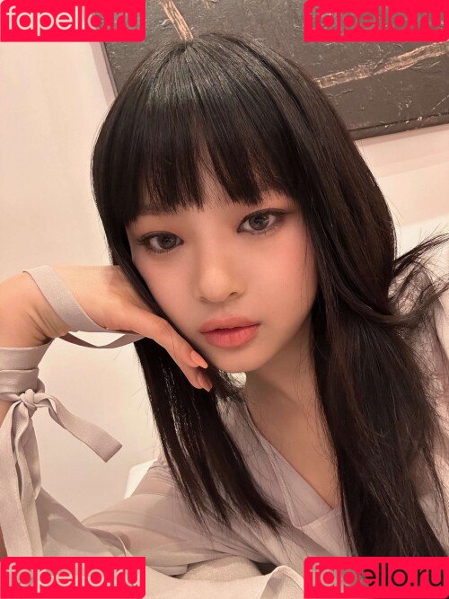 Hanni Pham Onlyfans Photo Gallery 