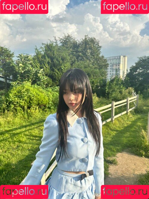 Hanni Pham Onlyfans Photo Gallery 