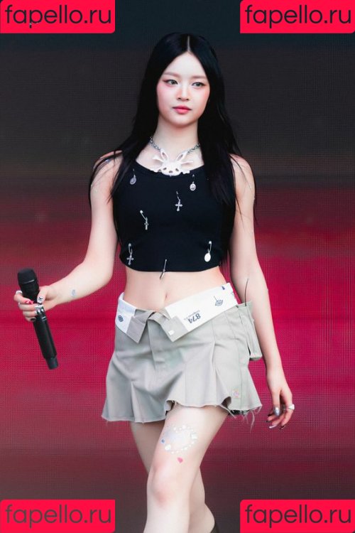 Hanni Pham Onlyfans Photo Gallery 