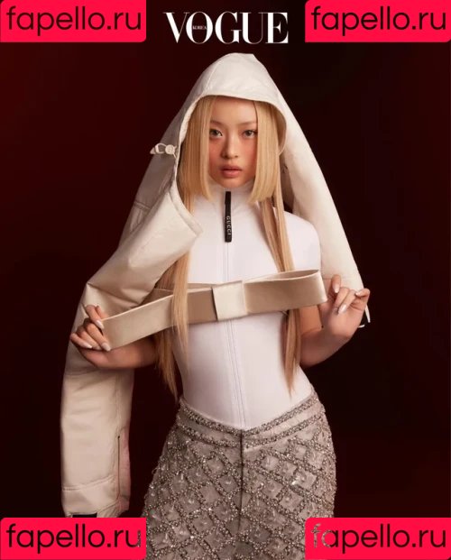 Hanni Pham Onlyfans Photo Gallery 