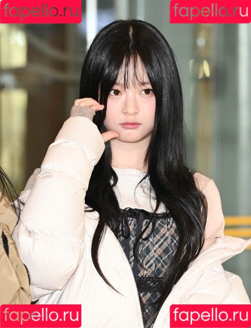 Hanni Pham Onlyfans Photo Gallery 