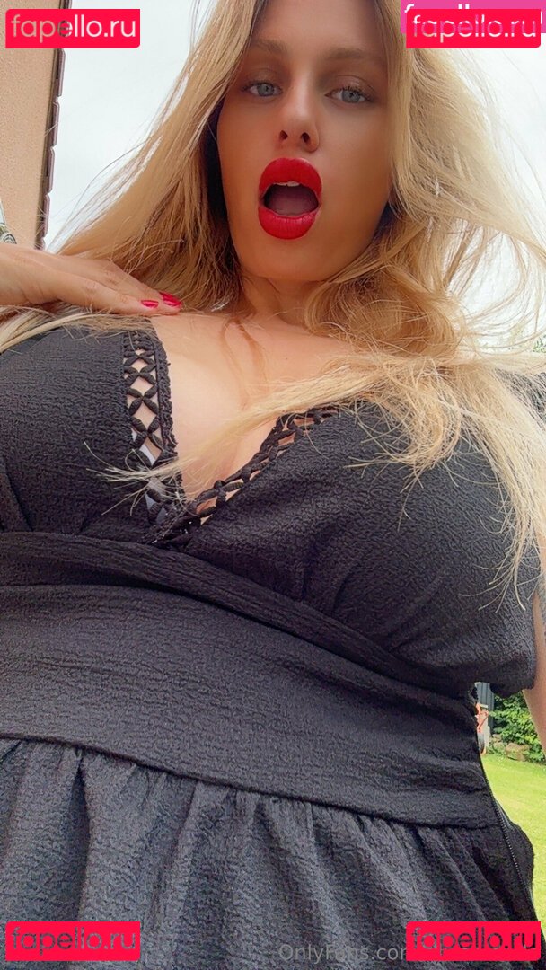 Elisablonde Nude Onlyfans Photo 23