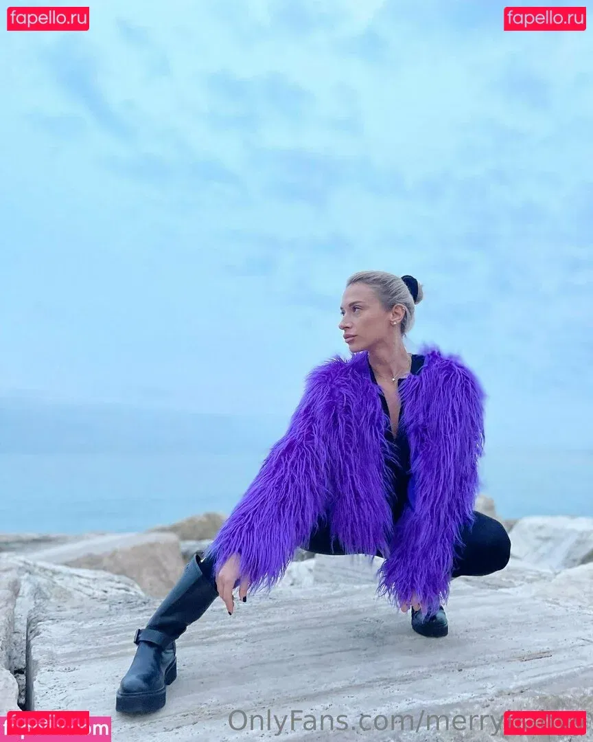 merrybabyy Onlyfans Photo Gallery 