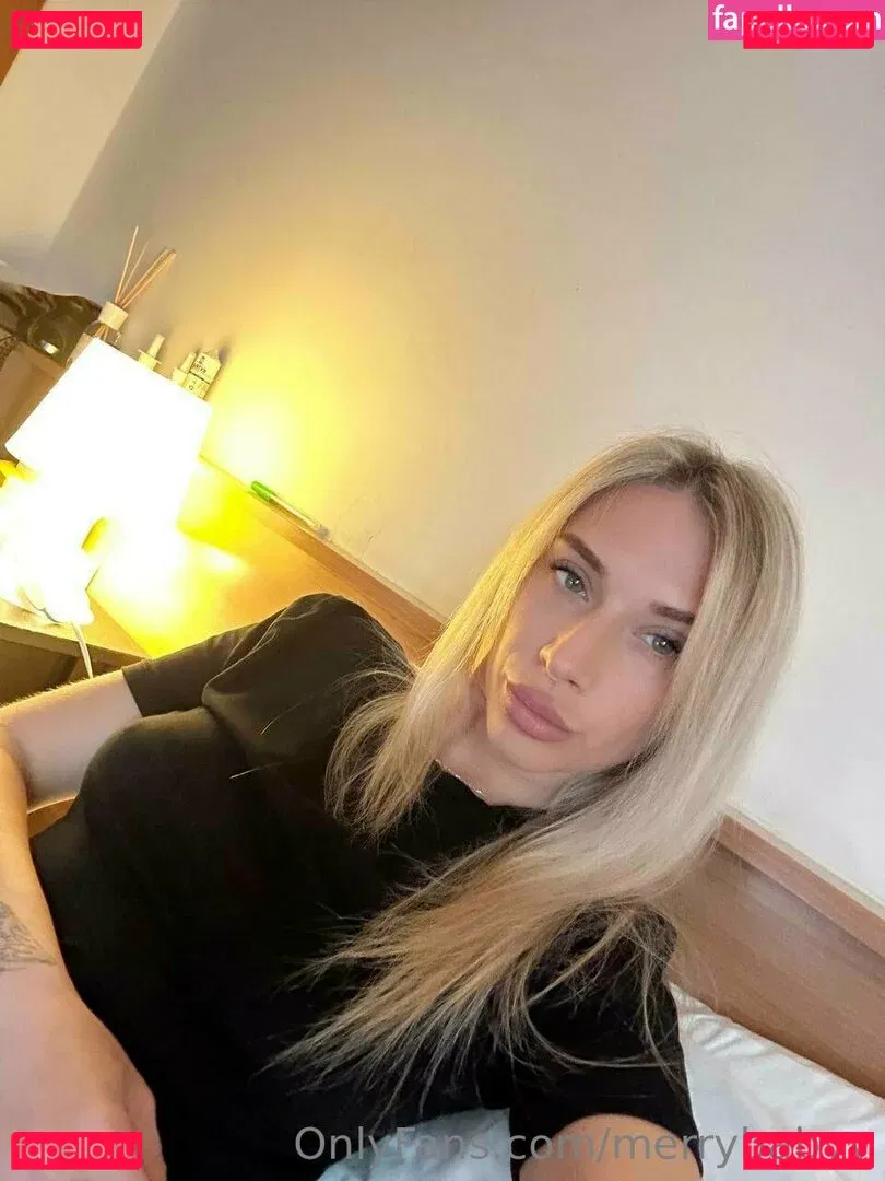 merrybabyy Onlyfans Photo Gallery 