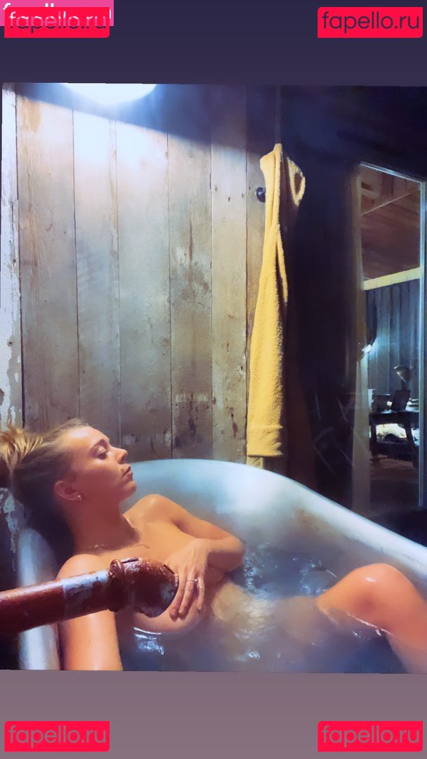 Becky Hill Nude Onlyfans Photo 23