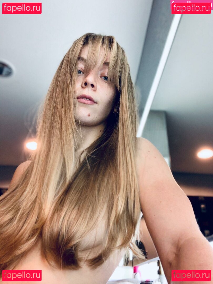Becky Hill Nude Onlyfans Photo 7