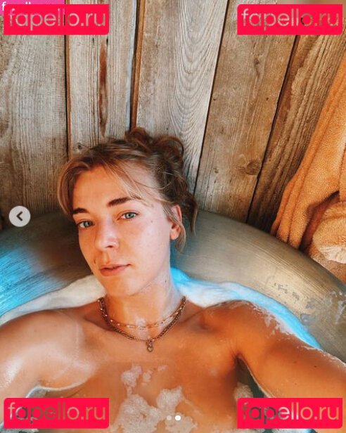 Becky Hill Nude Onlyfans Photo 3