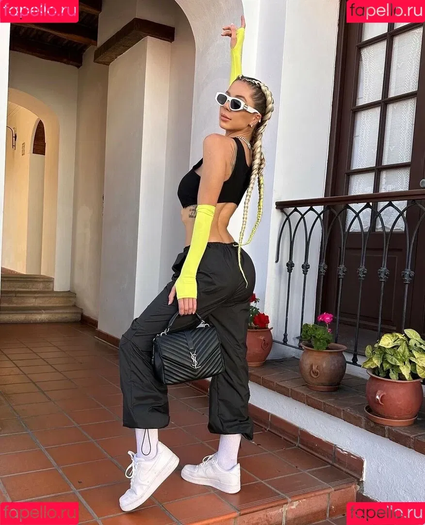 Romina Malaspina Onlyfans Photo Gallery 