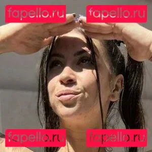 MC Pipokinha Onlyfans Photo Gallery 