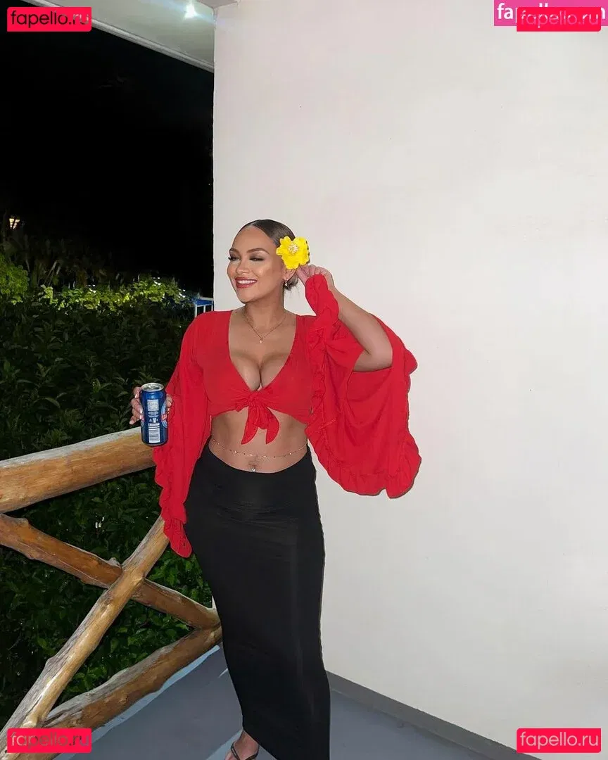 Karina Atavenitia Onlyfans Photo Gallery 