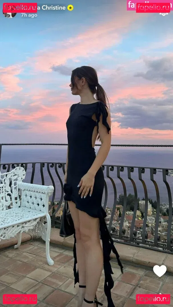 Gianna Christine Onlyfans Photo Gallery 