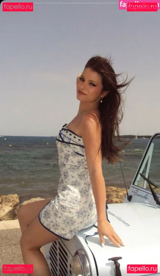 Gianna Christine Onlyfans Photo Gallery 