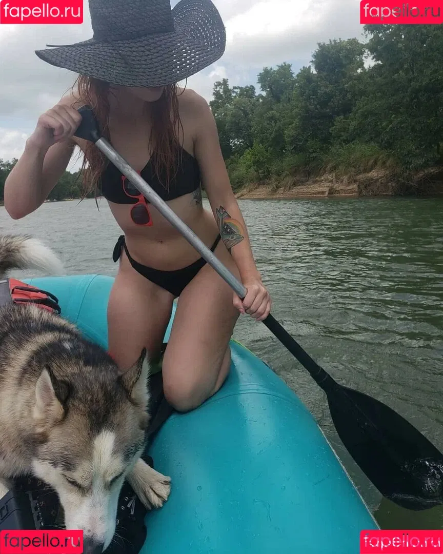 Moon_IRL Onlyfans Photo Gallery 