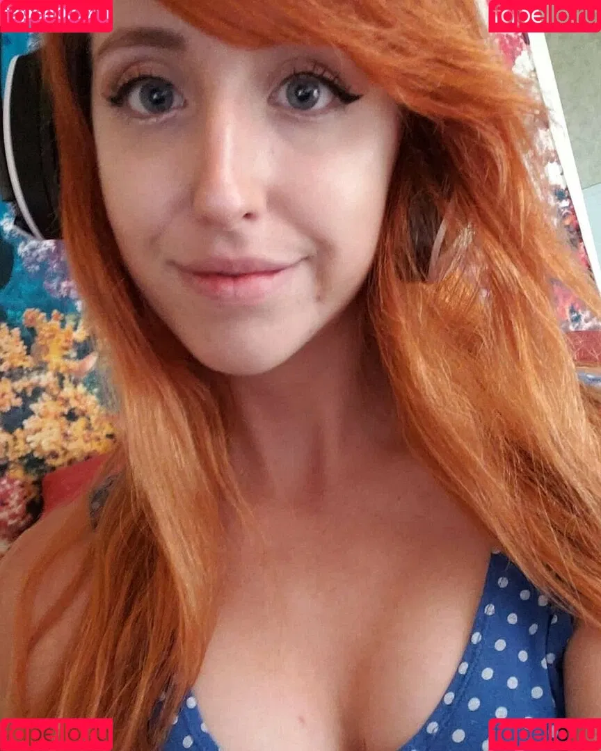Moon_IRL Onlyfans Photo Gallery 