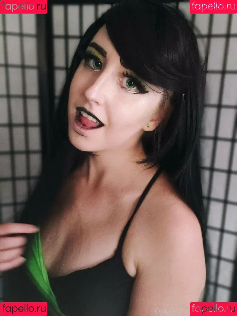 Moon_IRL Onlyfans Photo Gallery 